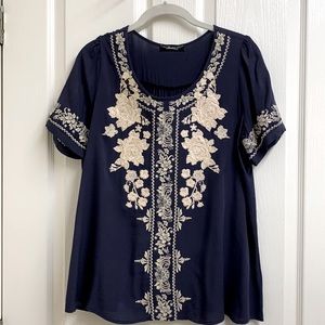 Andree by Unit navy blue blouse with off white embroidery size S